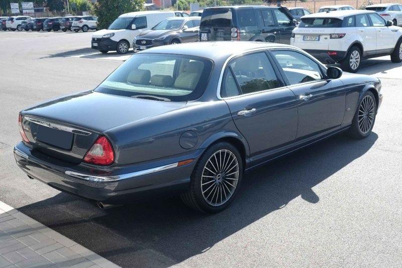 Jaguar XJ 2.7 D V6 cat Executive