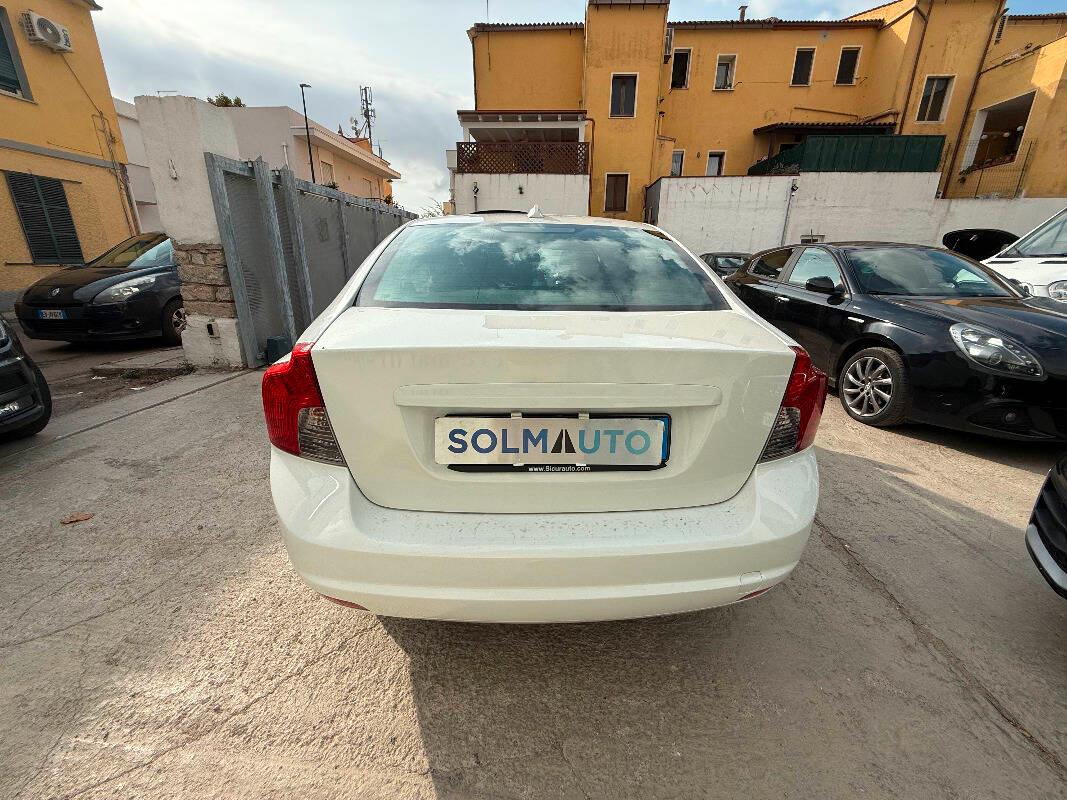 Volvo S40 VOLVO S40 2.0 Summum 145cv