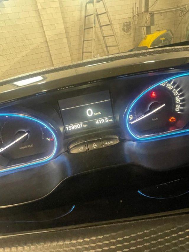 PEUGEOT 2008 1° serie PureTech 82 S&S Allure