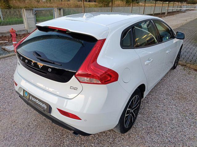 VOLVO V40 D2 Business Plus