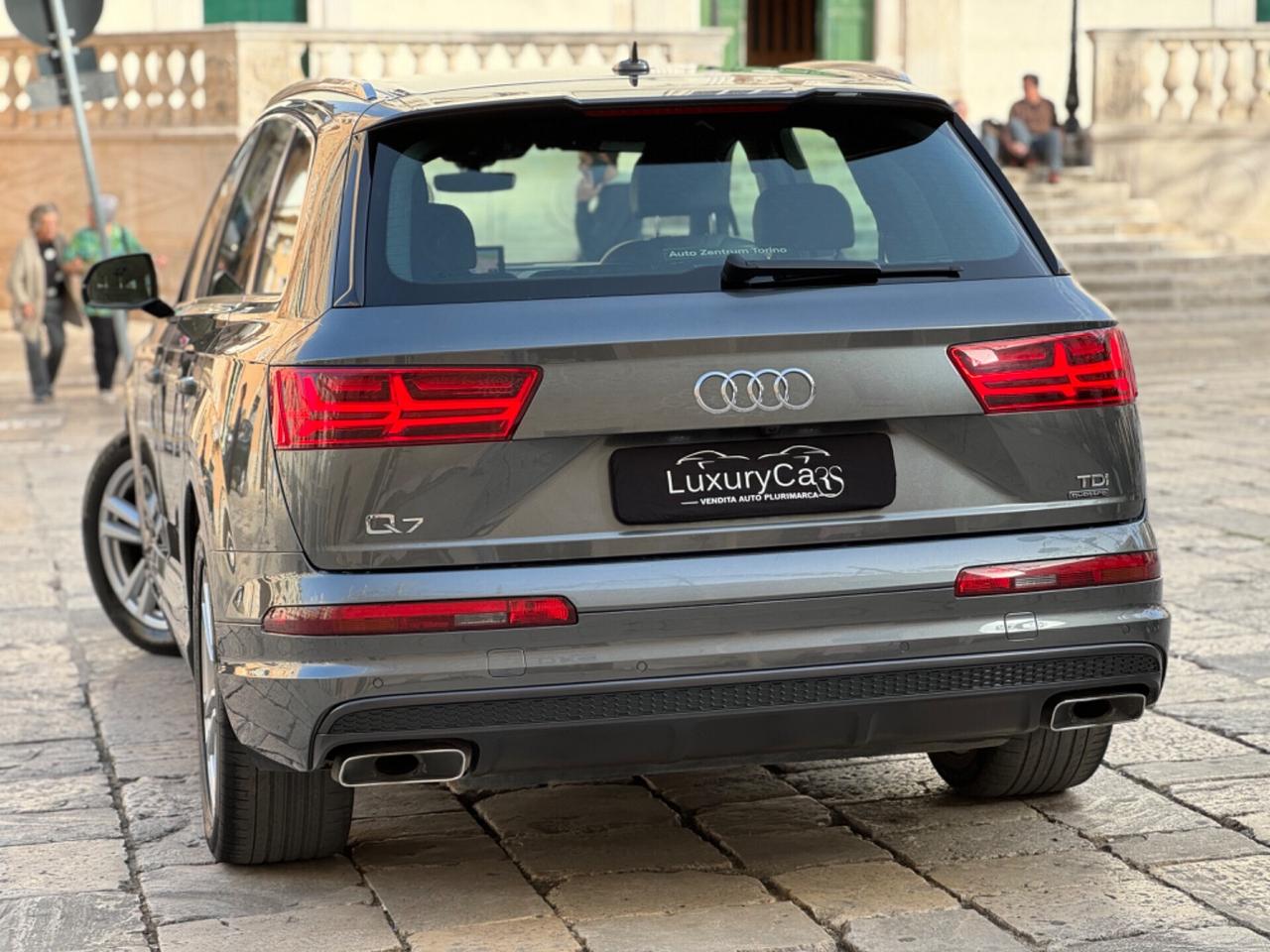 AUDI Q7 3.0Tdi 218 Cv QUATTRO S LINE EDITION