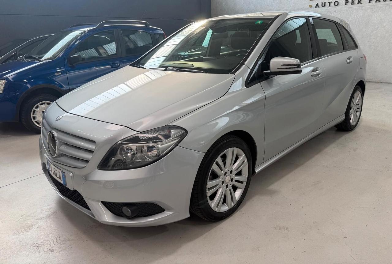 Mercedes-benz B 180 Neopatentati Benzina Manuale