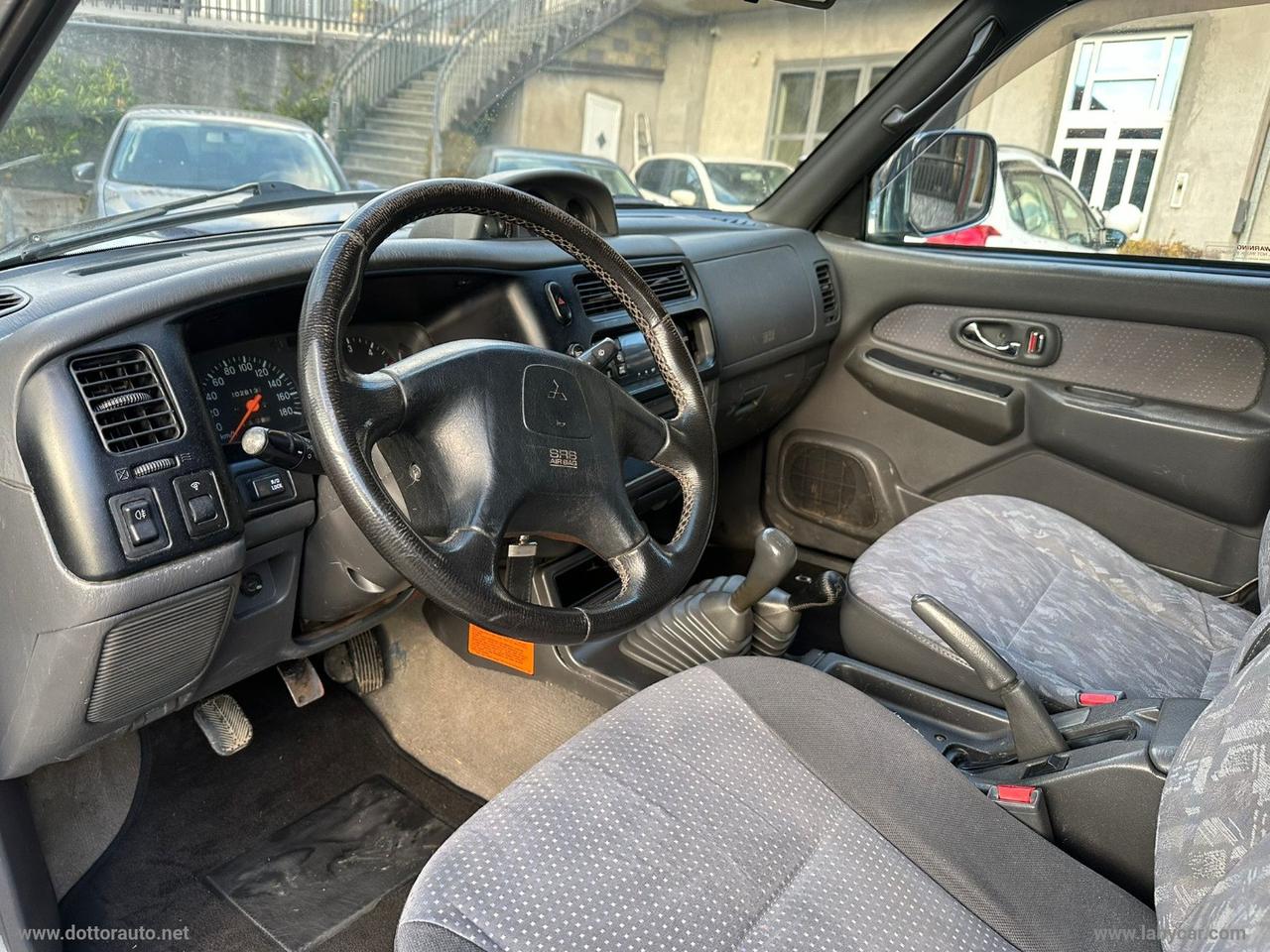 MITSUBISHI L200 2.5 TDI 4WD DC Pick-up GLS