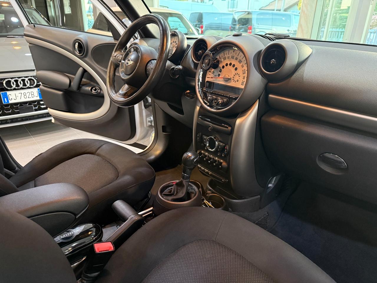 Mini Cooper D Countryman 2.0 CAMBIO AUTOMATICO 126.000 KM!!