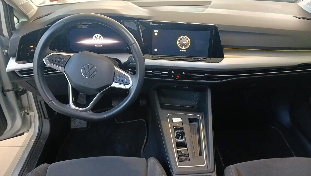 Volkswagen Golf 1.0 eTSI EVO DSG Life