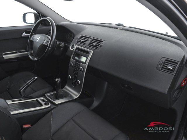 VOLVO V50 2.0i 16V cat Momentum - PER OPERATORI DEL SETTORE