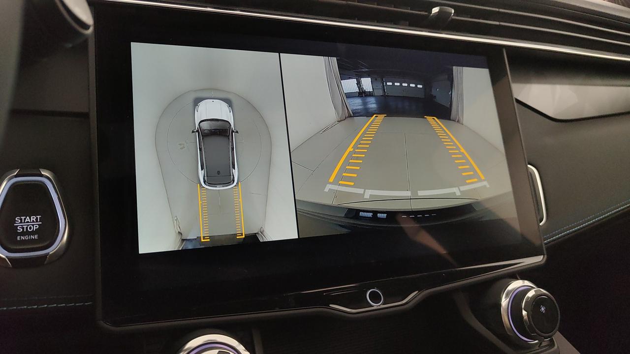 LYNK & CO 01 1.5 td phev auto