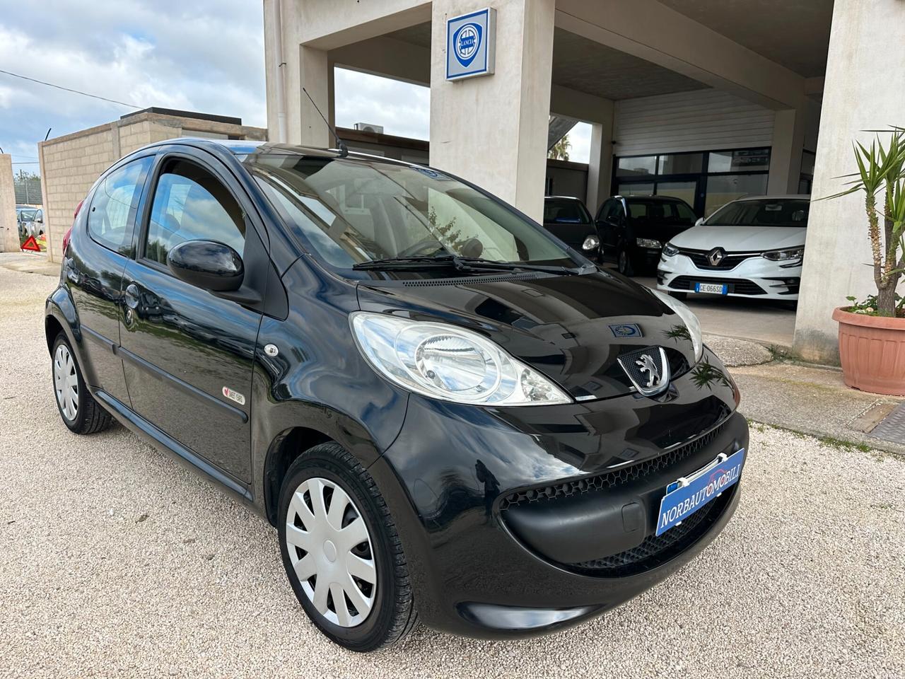 Peugeot 107 1.0 68CV 5p. Sweet Years