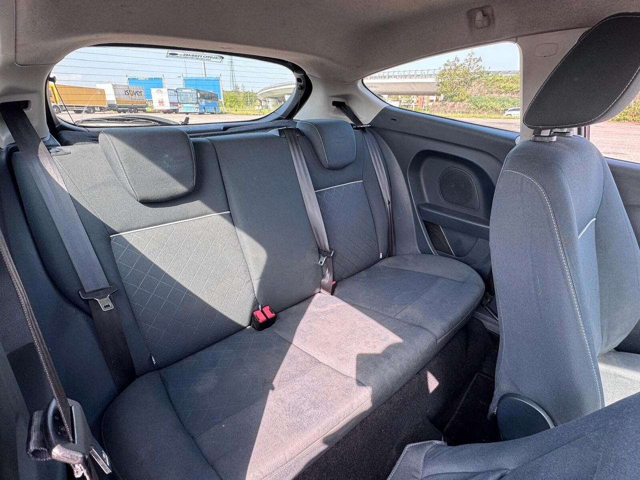 Ford Fiesta Ikon 1.4 TDCi 70CV 3 porte