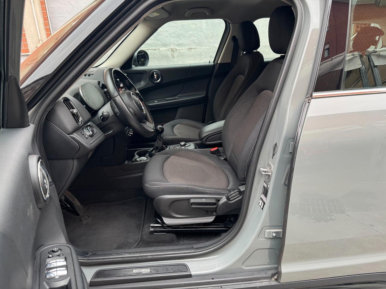 Mini Cooper Countryman 1.5 Northwood Edition ADATTA A NEOPATENTATI