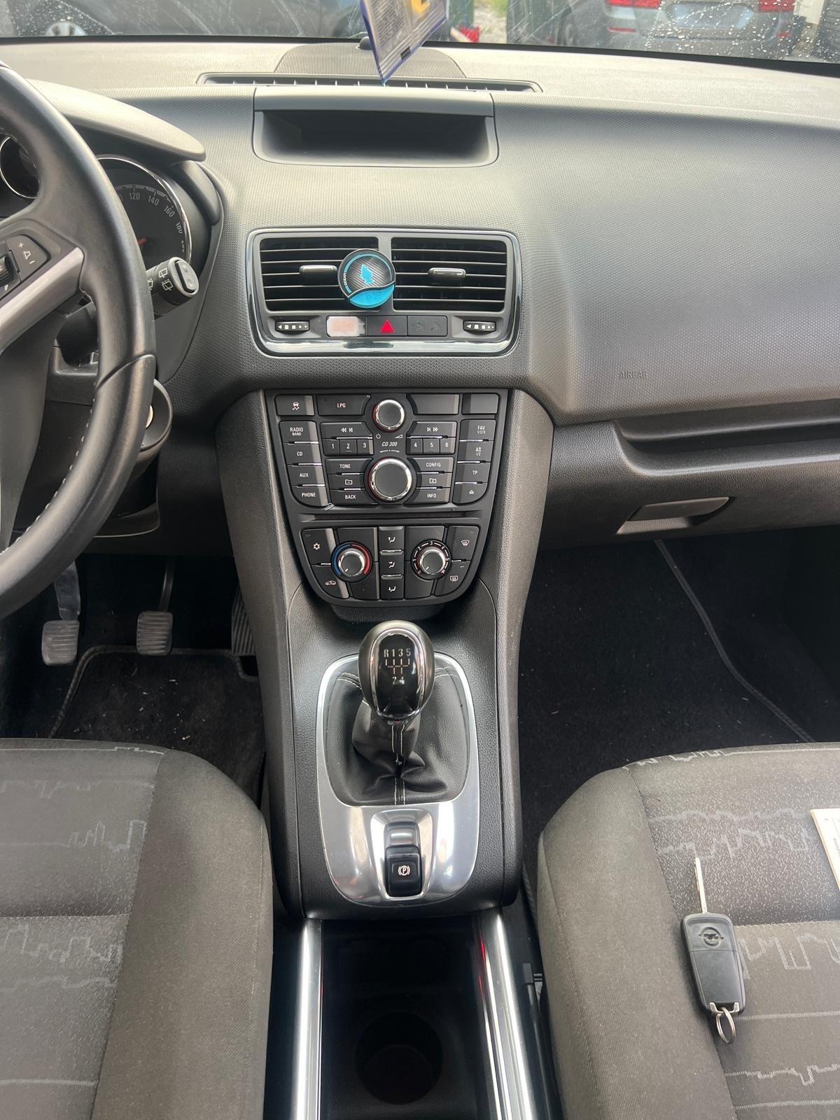 Opel Meriva 1.4 Turbo 120CV GPL Tech Design Edition