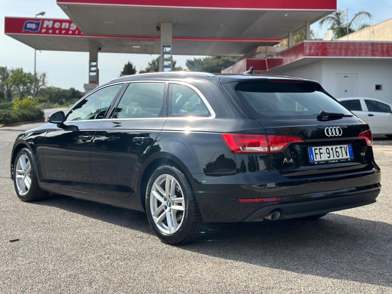 Audi A4 2.0 TDI 150 CV ultra S tronic Business Sport