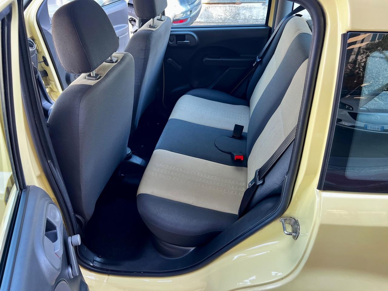 Fiat Panda 1.2 cambio automatico 64.000km