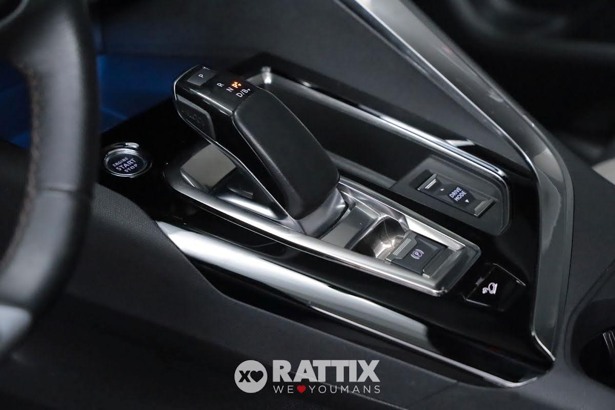 Peugeot 3008 1.6 Hybrid4 300CV GT Pack e-EAT8 + tetto apribile