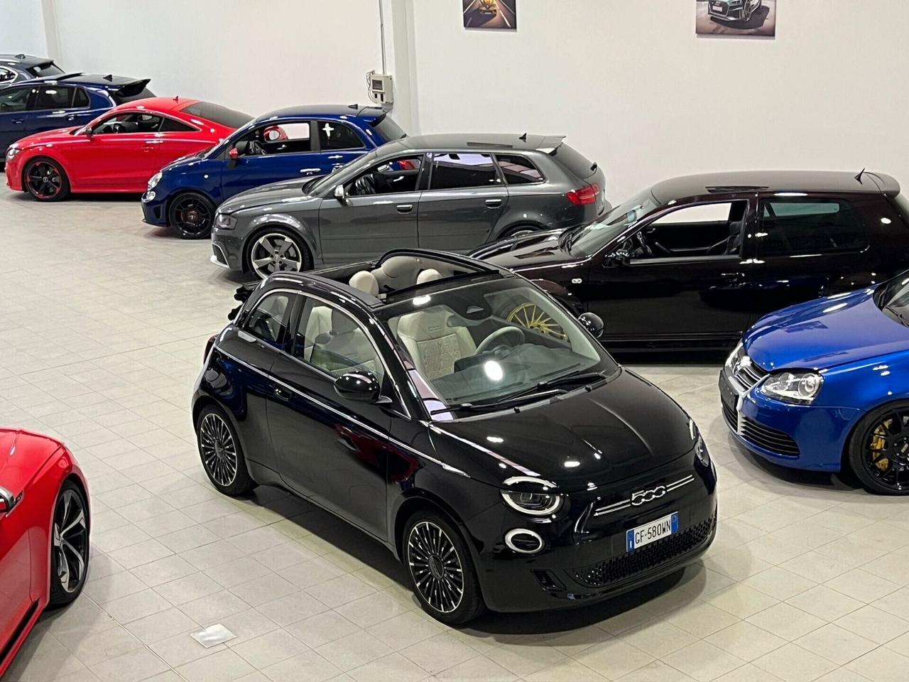 Fiat 500 500e Cabrio 42 kWh La Prima