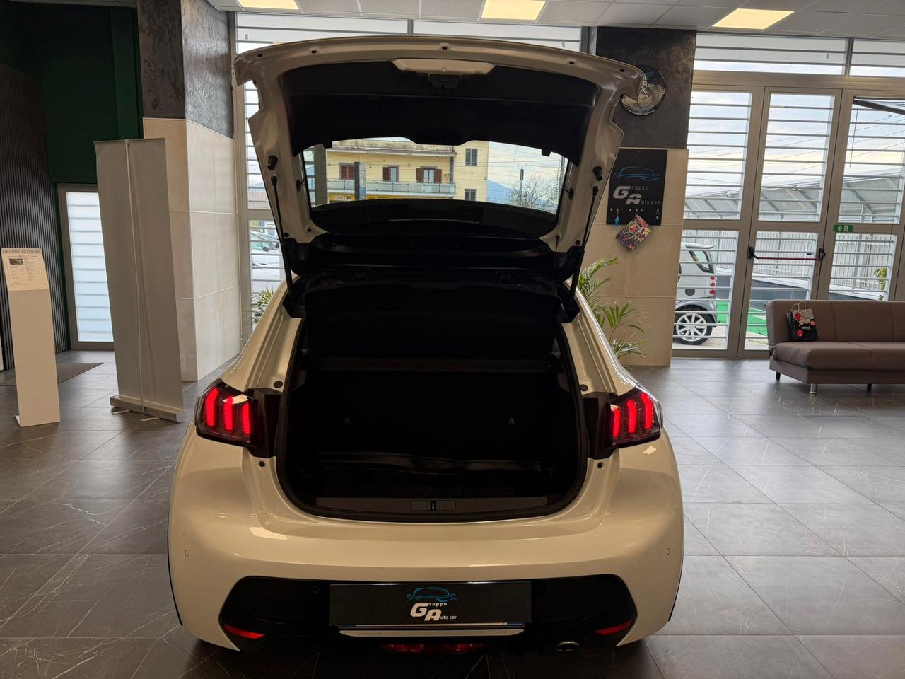 Peugeot 208 BlueHDi 100 Stop&Start 5 porte GT Line