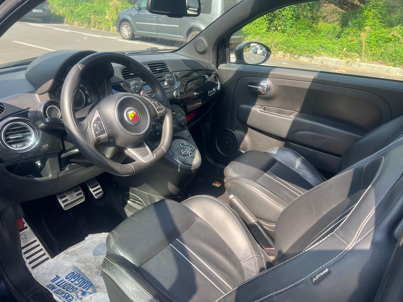 Abarth 500 C 1.4 Turbo T-Jet MTA cabrio