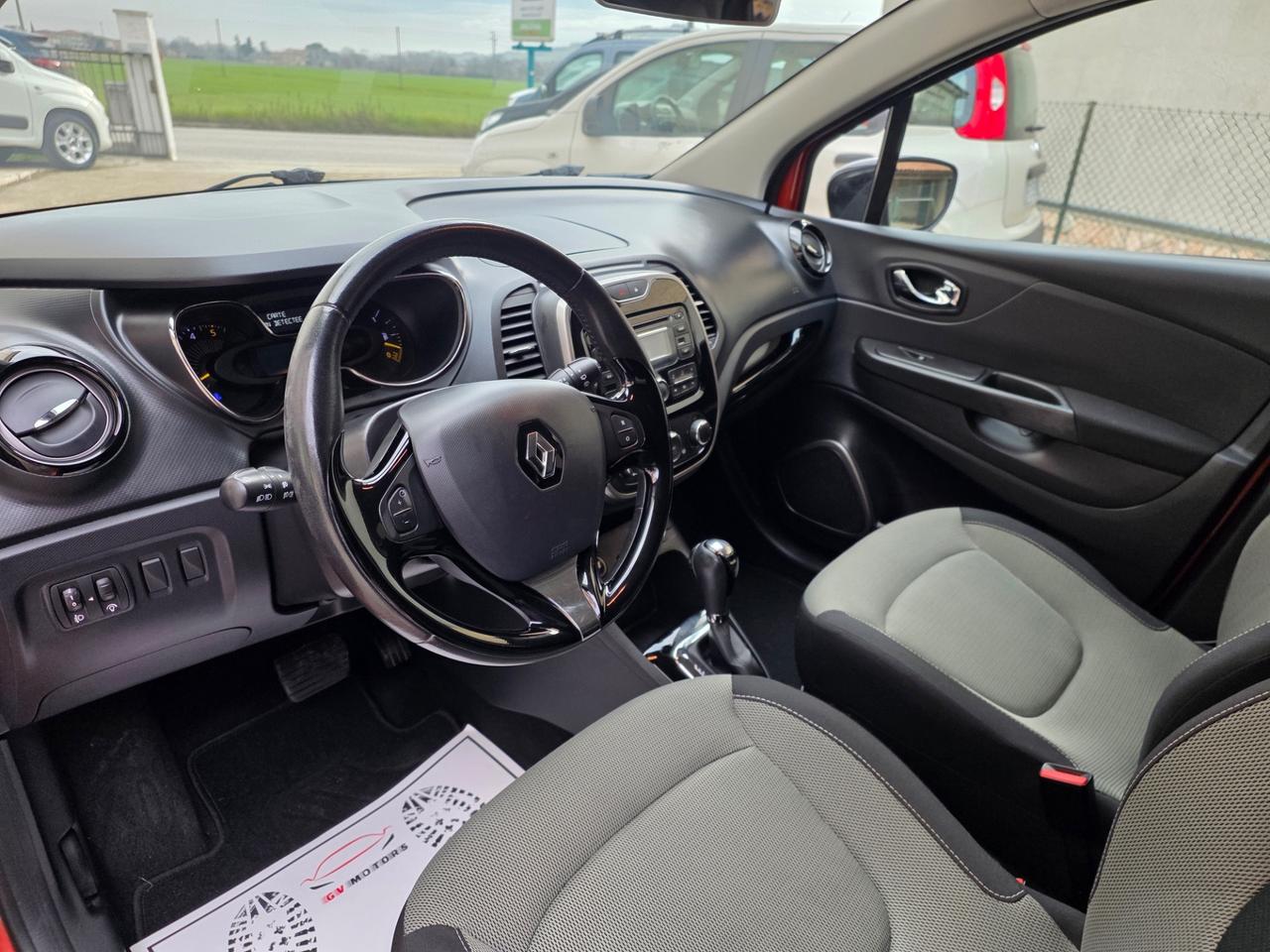 Renault Captur 1.5 dCi - CAMBIO AUTOMATICO