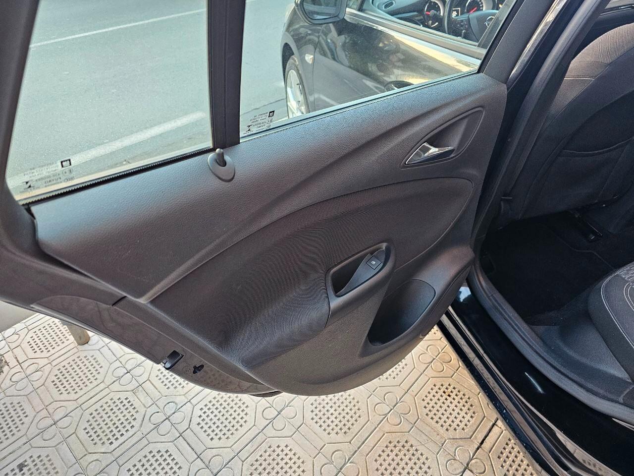 Opel Astra 1.6 CDTi 110CV Start&Stop Sports Tourer Innovation