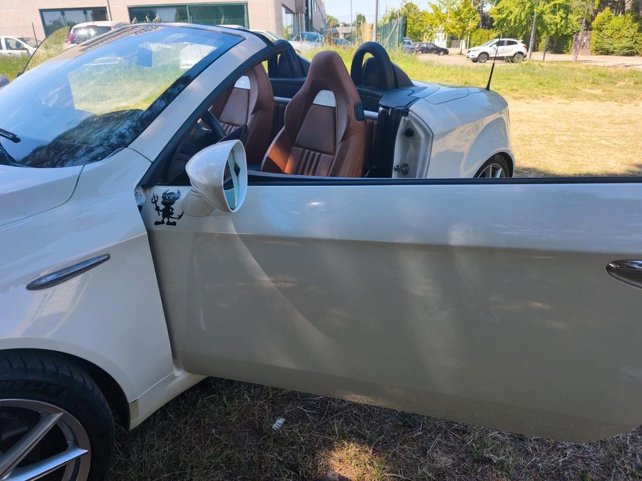 Alfa Romeo Spider 1750 TBi 68000 km