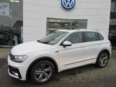 VOLKSWAGEN Tiguan 2.0 TDI DSG 4MOTION Sport BMT Noleggio lungo Termine