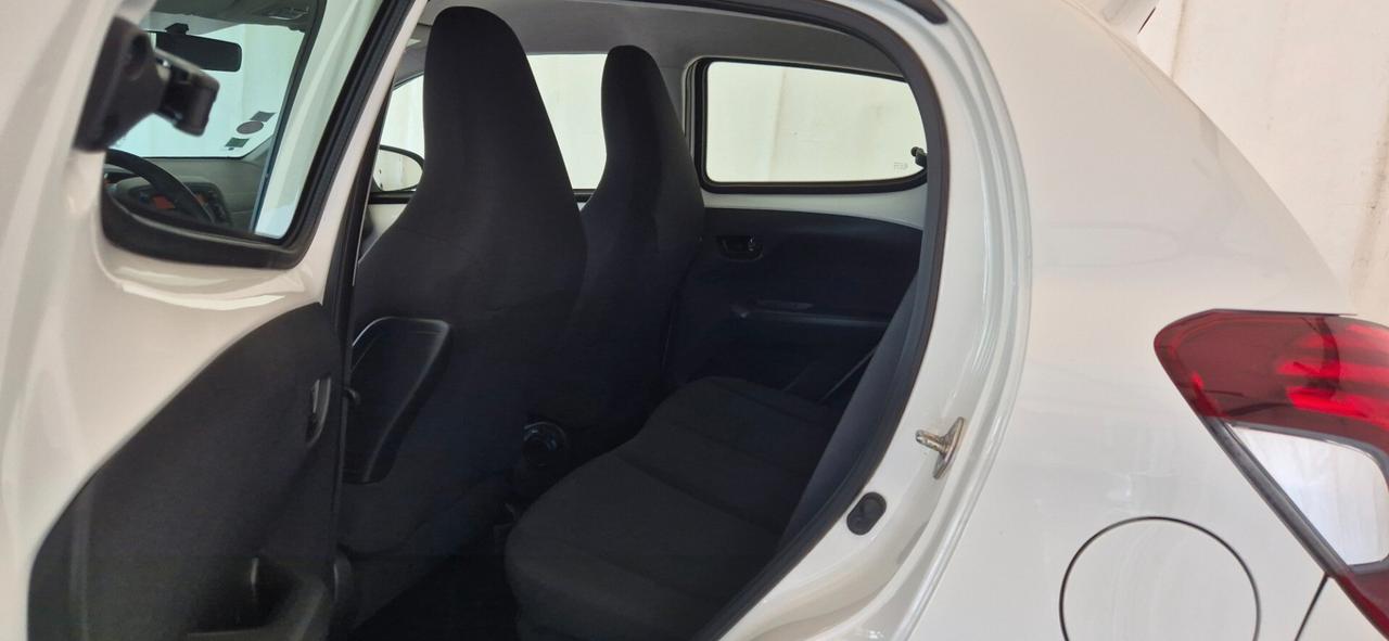 PEUGEOT 108 1.0 72CV STYLE Adatta per neop. 11/2019