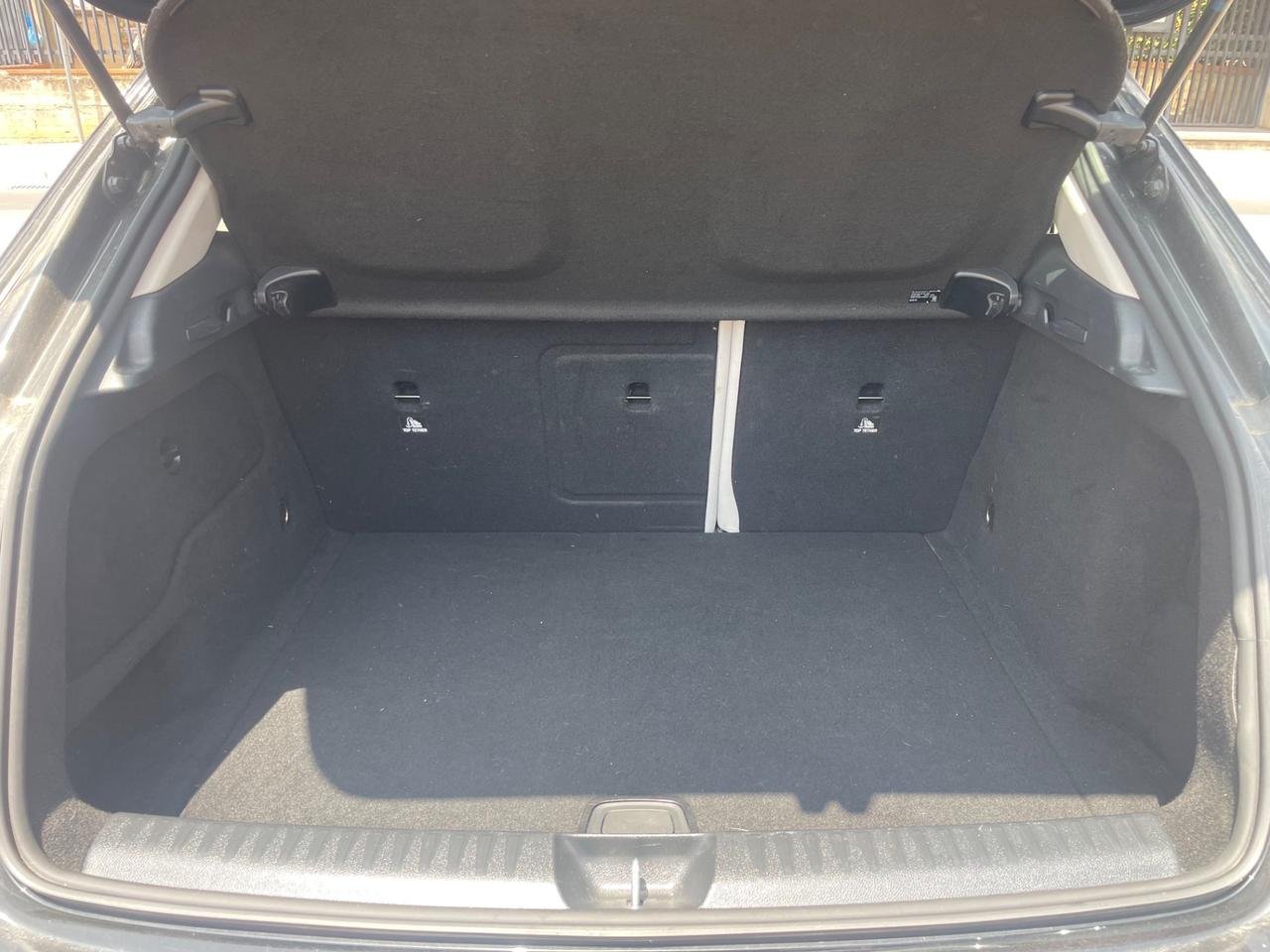 Mercedes-benz A 180 A 180 d Sport