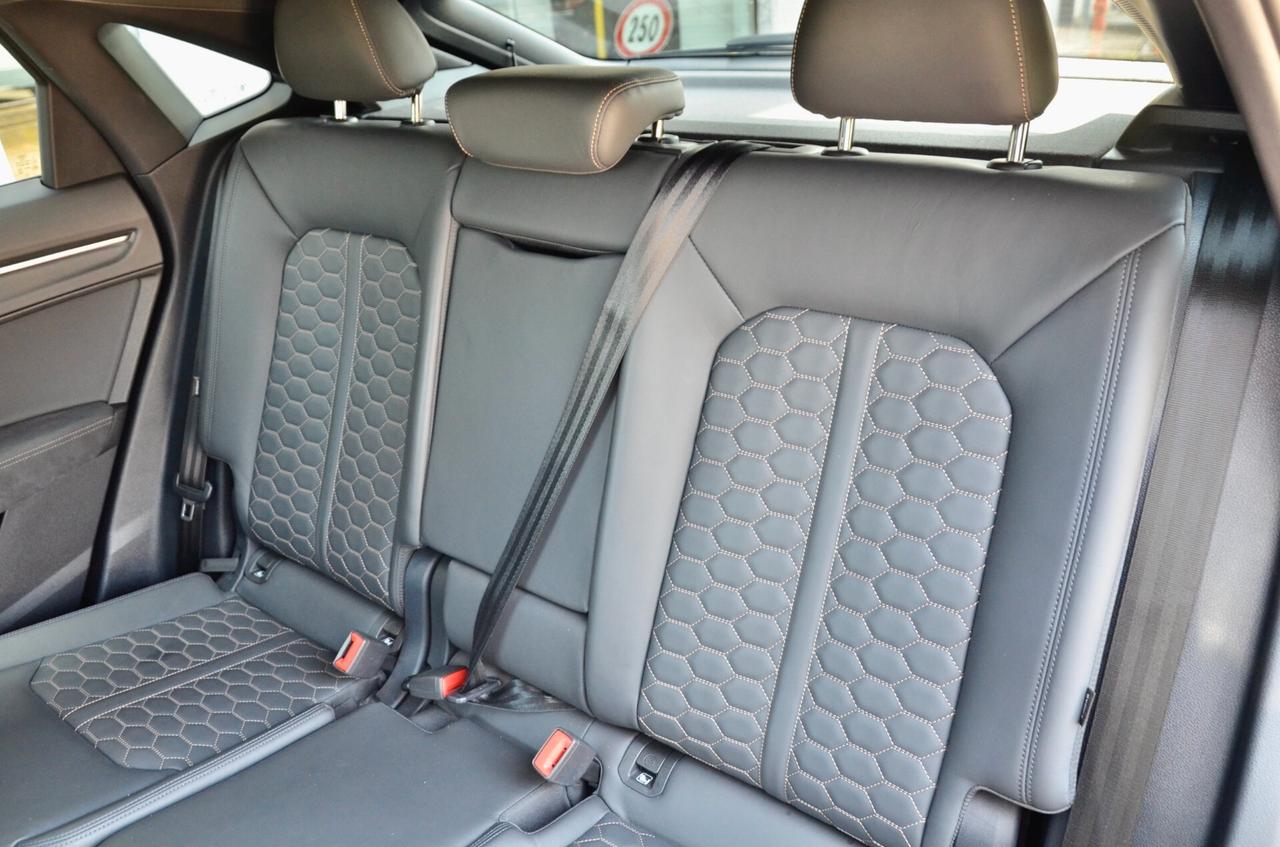 AUDI RSQ3 SPORTBACK 2.5 EDITION 10 YEARS QUATTRO 400cv S-TRONIC, BOLLO E SUPER 4/27, SERVICE AUDI, CARBOCERAMICA, TETTO, SEDILI CARBONIO, MATRIX, HI-FI SONOS, PERMUTE