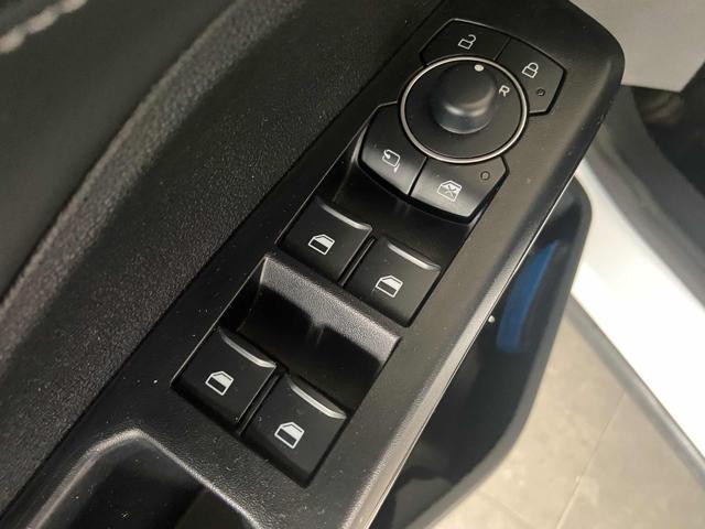 FORD Puma 1.0 EcoBoost Hybrid 125 CV Titanium