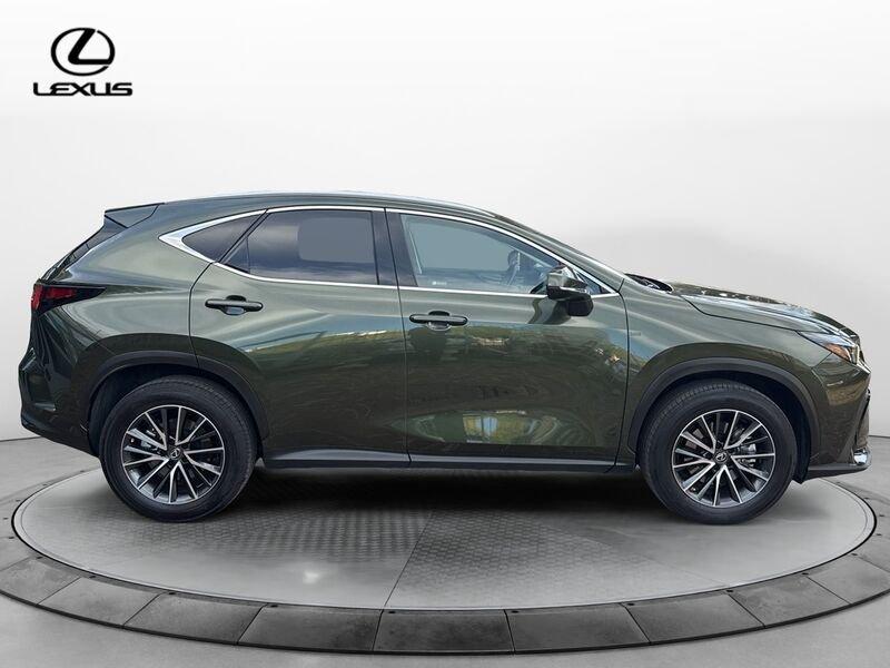 Lexus NX Lexus NX 350 Hybrid 4WD Premium