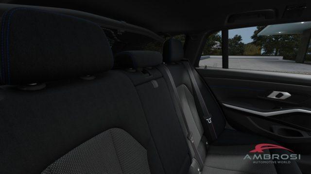 BMW 320 Serie 3 d mhev 48V xdrive MSport Pro auto