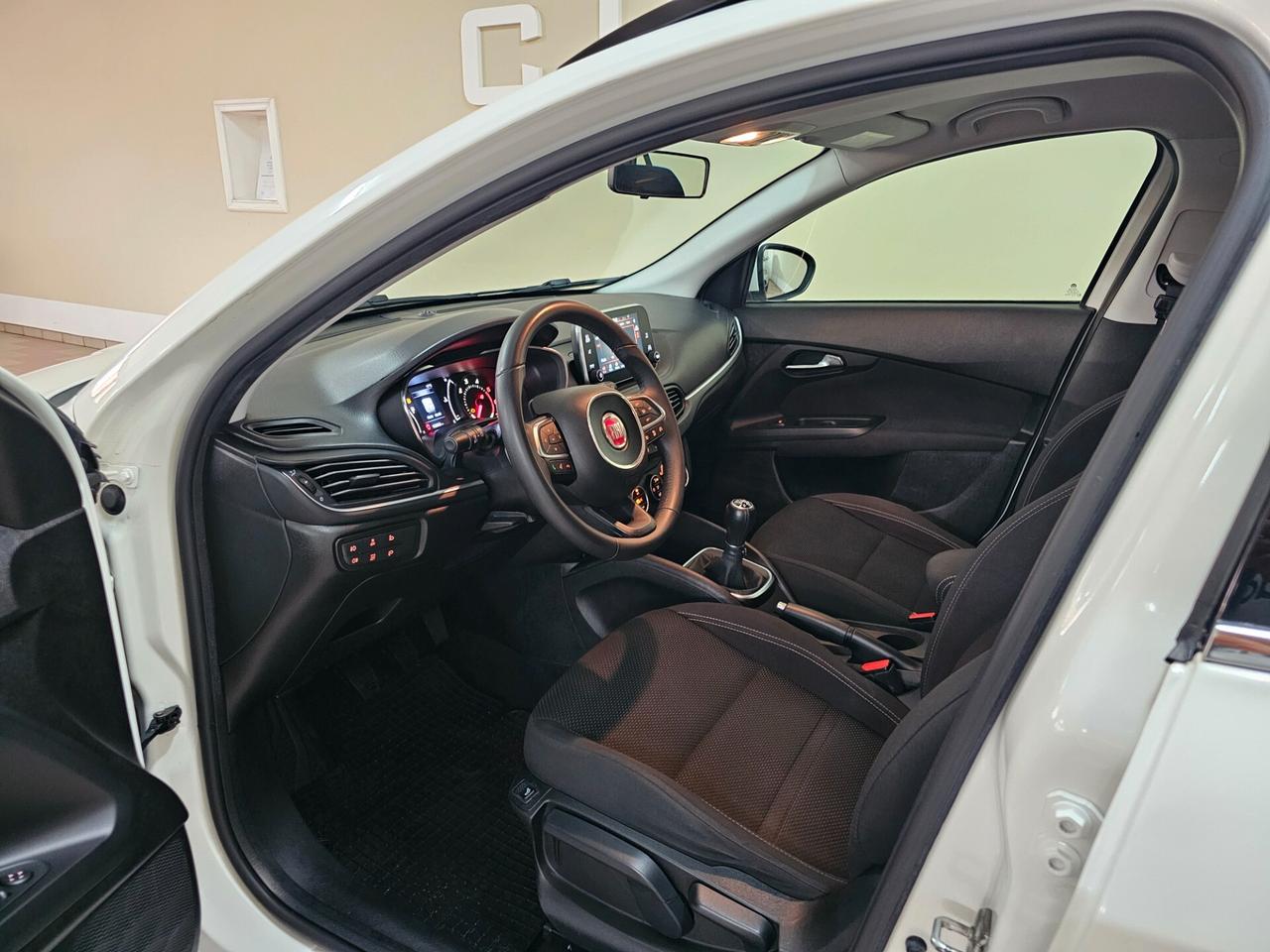 Fiat Tipo 1.6 Mjt S&S SW Lounge