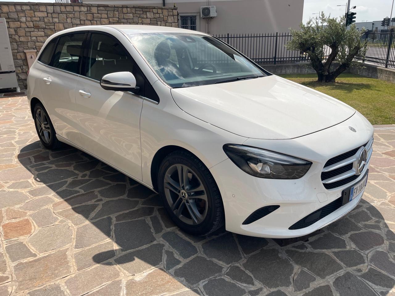 Mercedes-benz B 180 d Automatic Sport