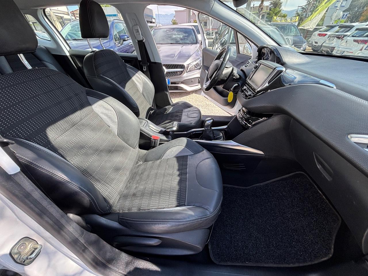 PEUGEOT 2008 1.6HDI 92CV ALLURE FULL OPT