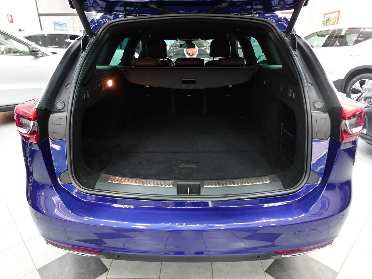 Opel Insignia 2.0 CDTI 174 CV AT8 ST BSN ELEGANCE