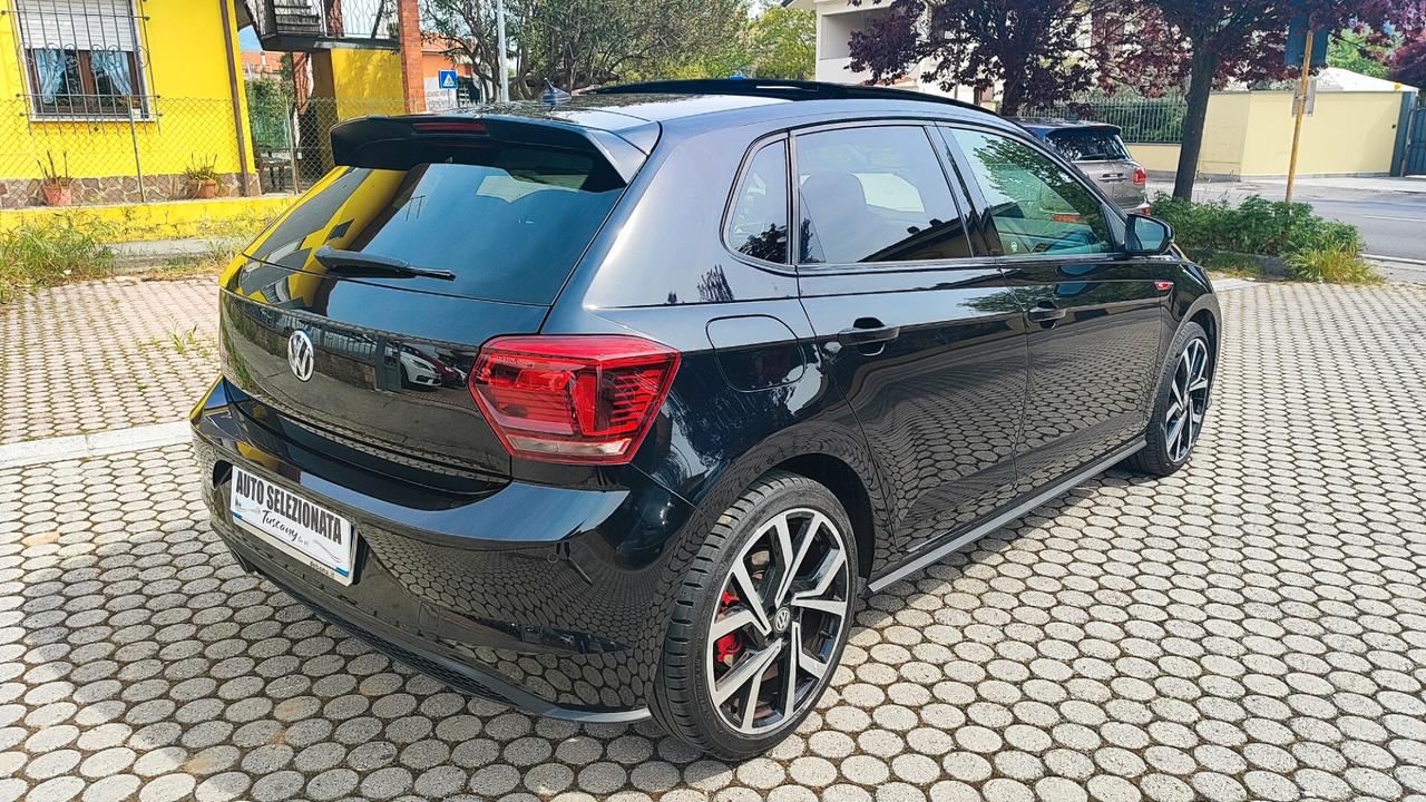 Volkswagen Polo 2.0 TSI DSG GTI BlueMotion Technology