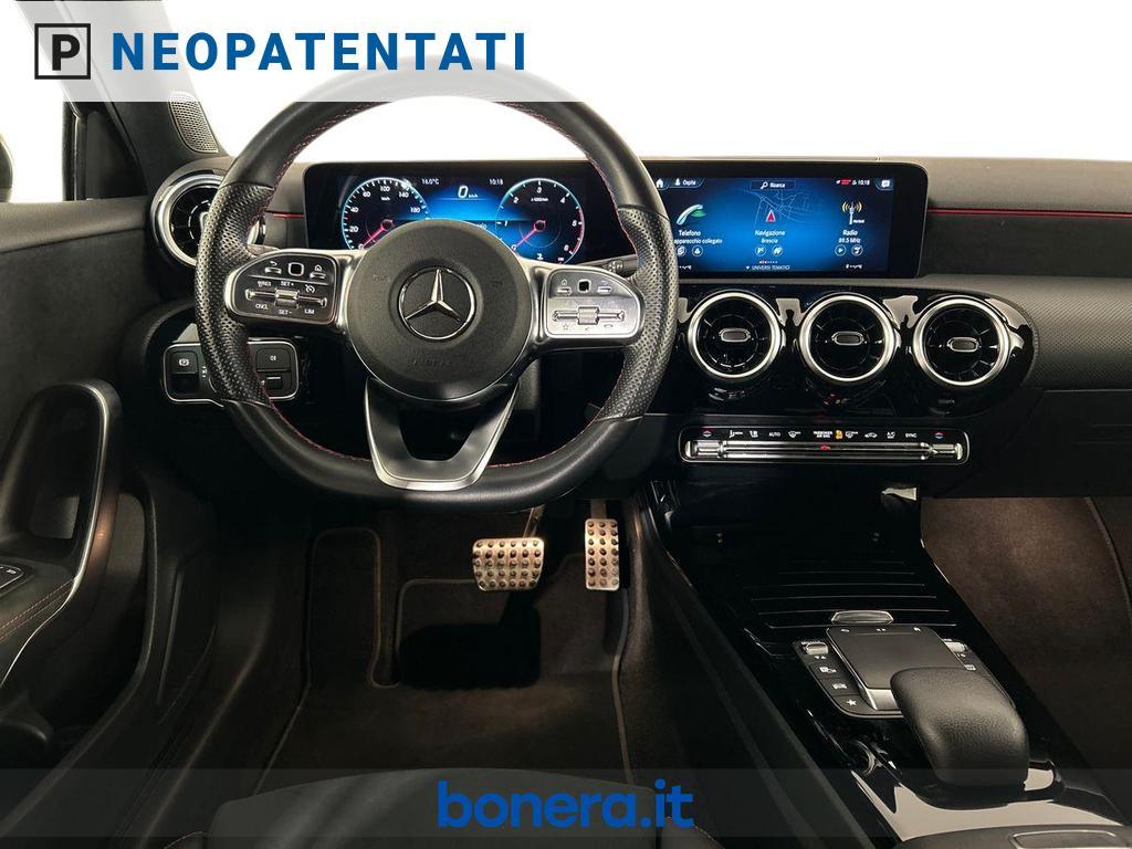 Mercedes Classe A 180 180 D Premium 8G-DCT