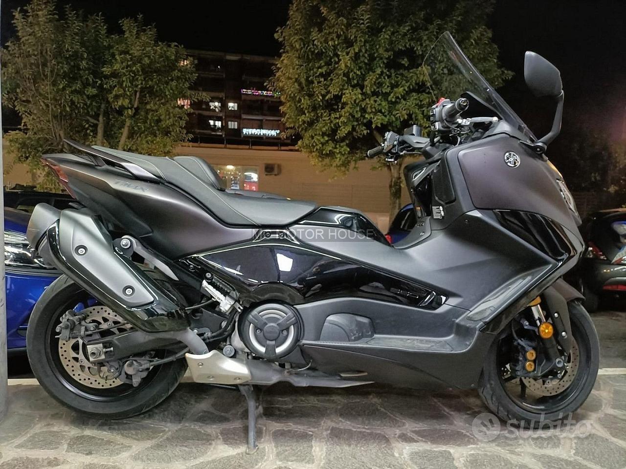 Yamaha tmax 560 techmax+0maggi0 casco+rate+permute