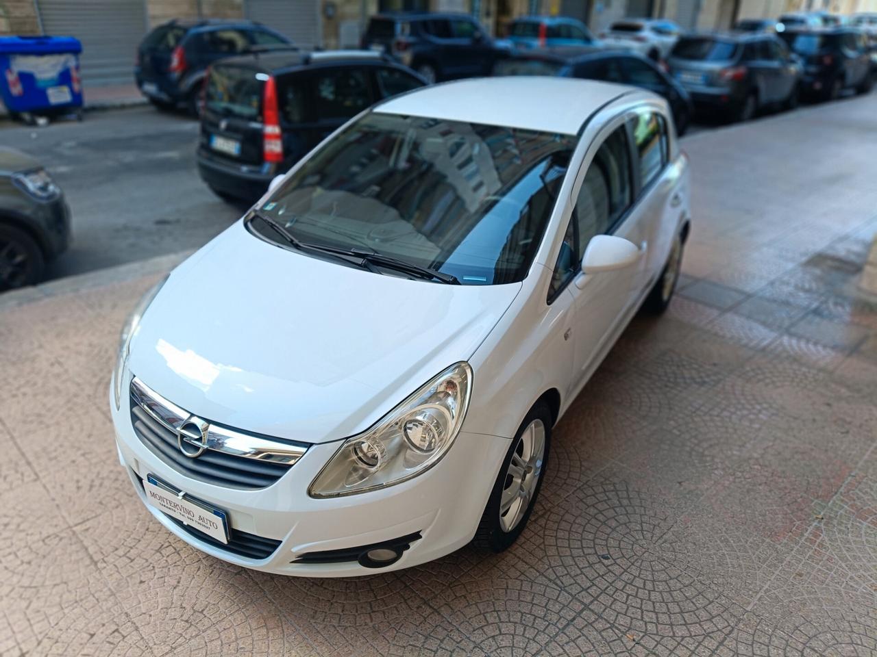 OPEL CORSA 1.2 5 PORTE-NEOPATENTATI-Euro4390