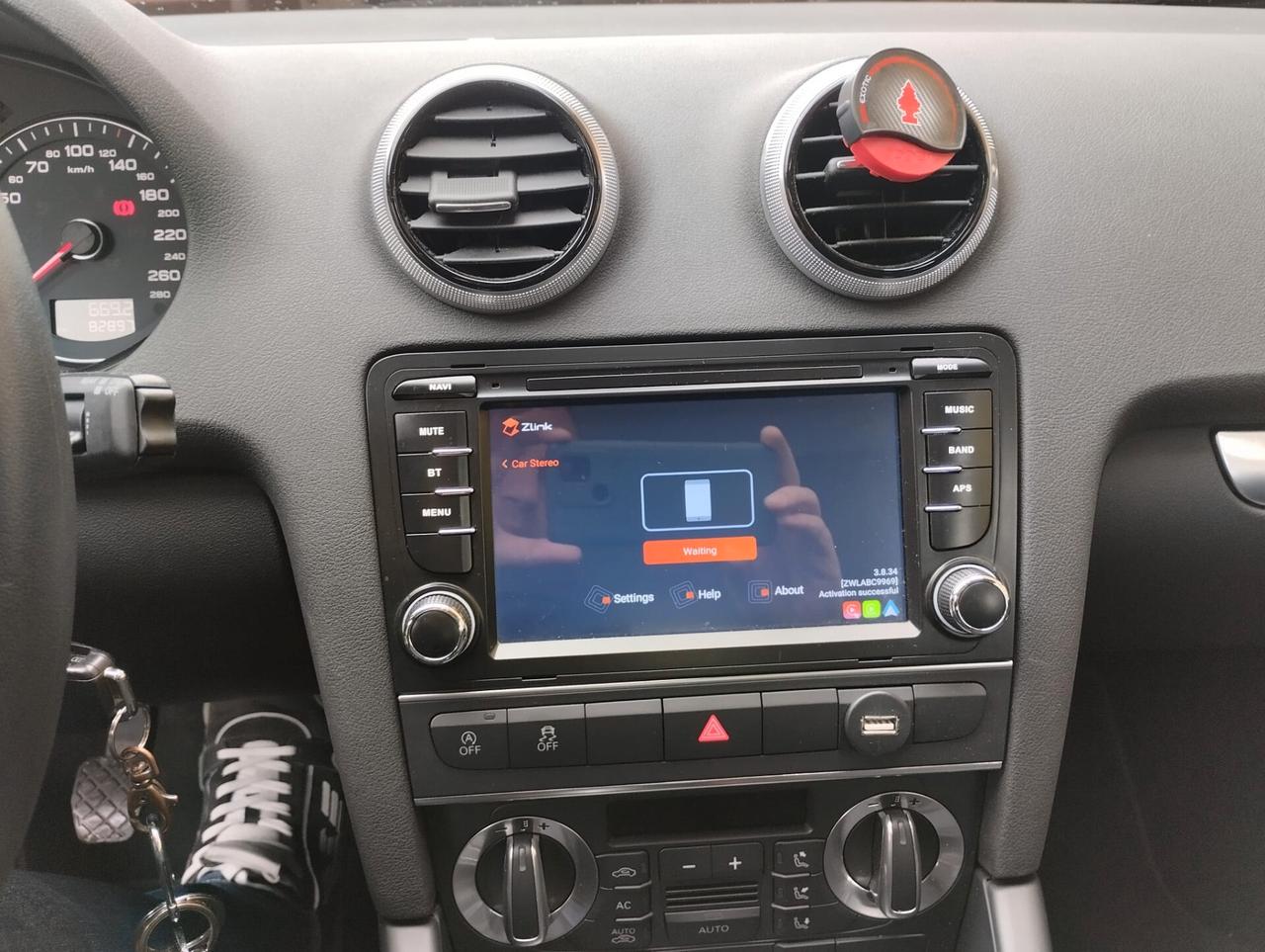 Audi A3 1.6 TDI 105 CV CR Attraction