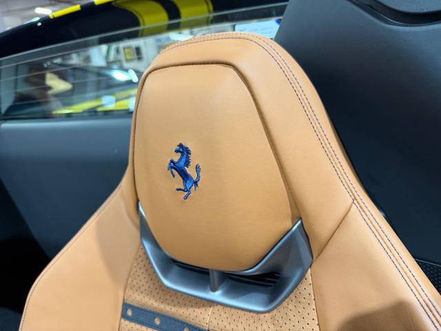 FERRARI 296 GTS Blu Pozzi -FULL CARBON-Lifting-Daytona