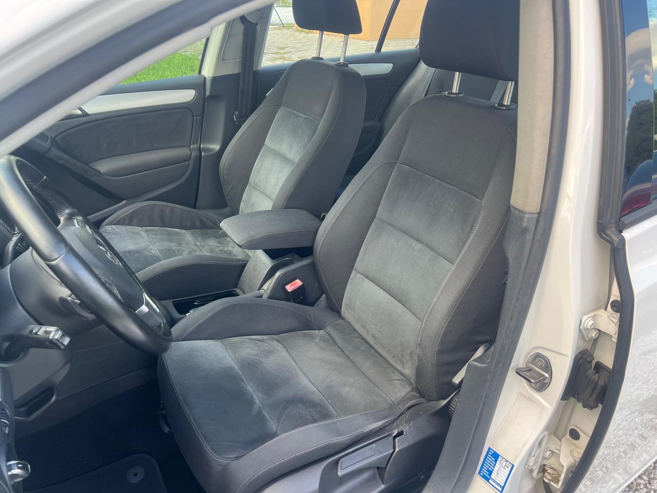 Volkswagen Golf 2.0 TDI DSG