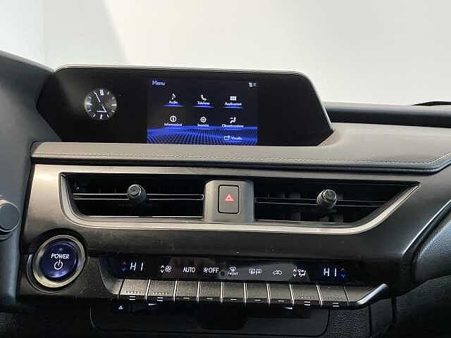Lexus UX 250h Hybrid 4WD Premium 250H