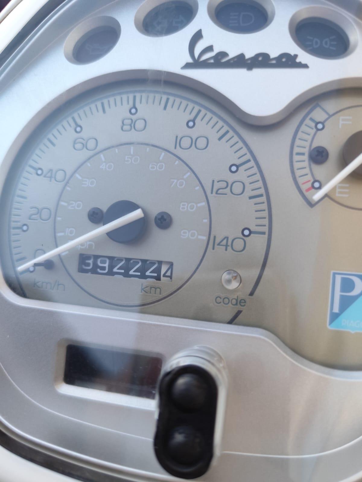 Piaggio Vespa 125 LX 2013