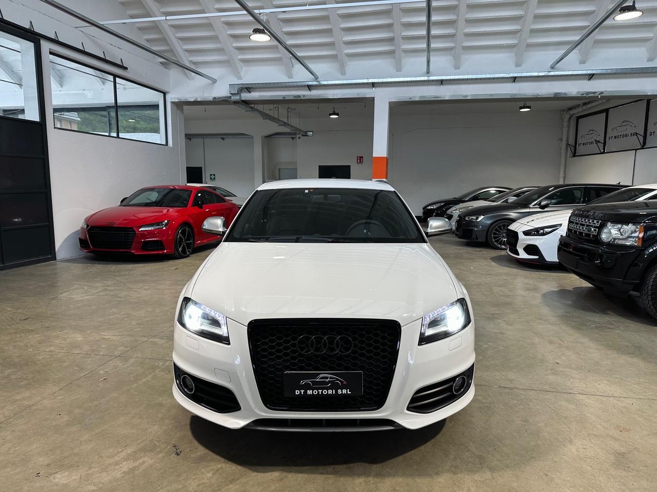 Audi S3 Sportback 2.0 TFSI QUATTRO-ALCANTARA-CAR PLAY