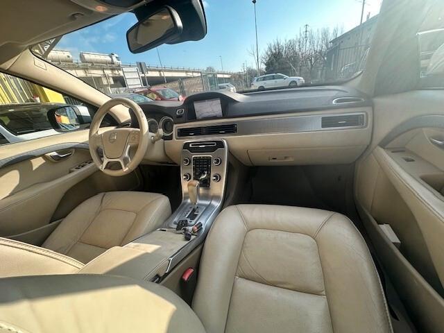 Volvo XC 70 XC70 D5 AWD Momentum, AUTOMATICA!!!