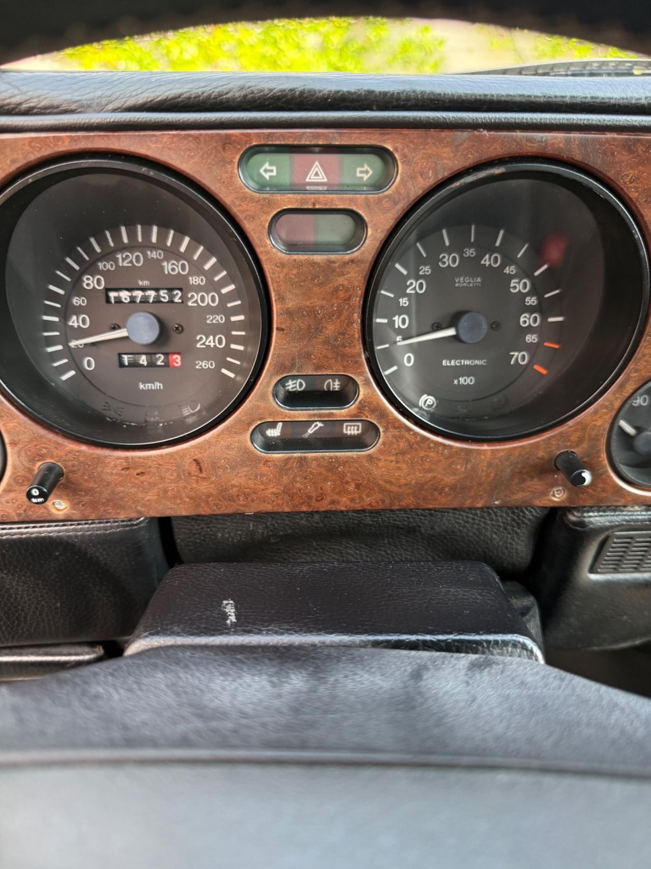 Lancia Thema 3.0 i.e. V6 cat LX