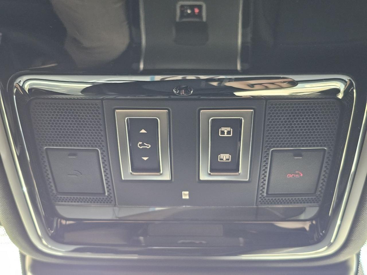 Land Rover Range Rover Velar Dynamic SE Tetto C.21 Navi ACC BlackPack