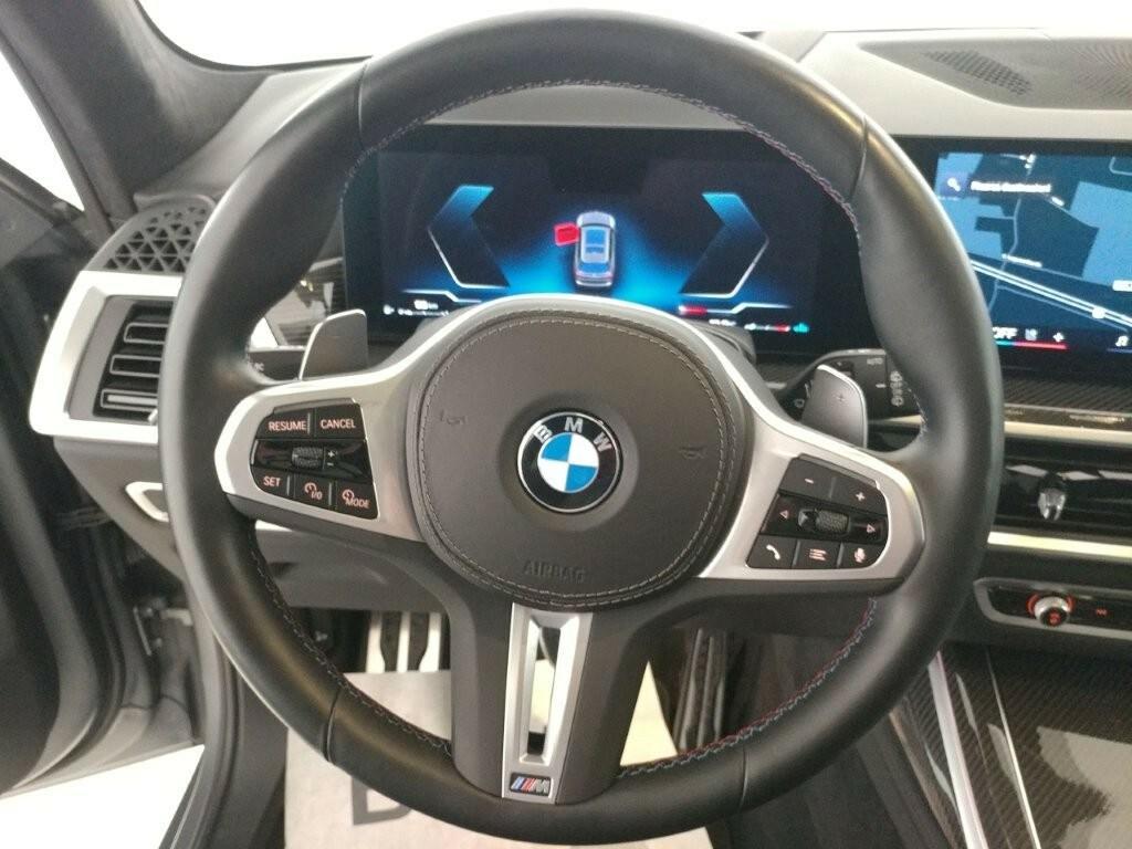 BMW X7 M 60 i Mild Hybrid 48V xDrive Steptronic