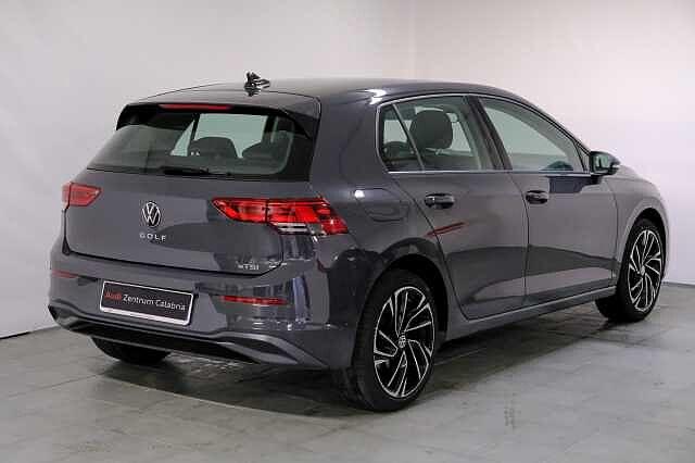 Volkswagen Golf 8ª serie 1.0 eTSI EVO DSG Life